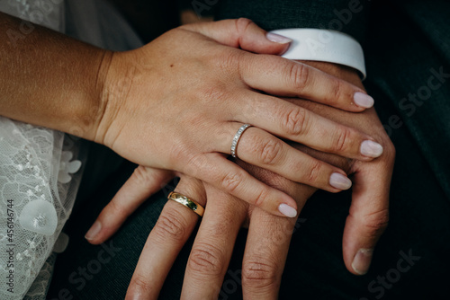 Wedding rings and bouquet