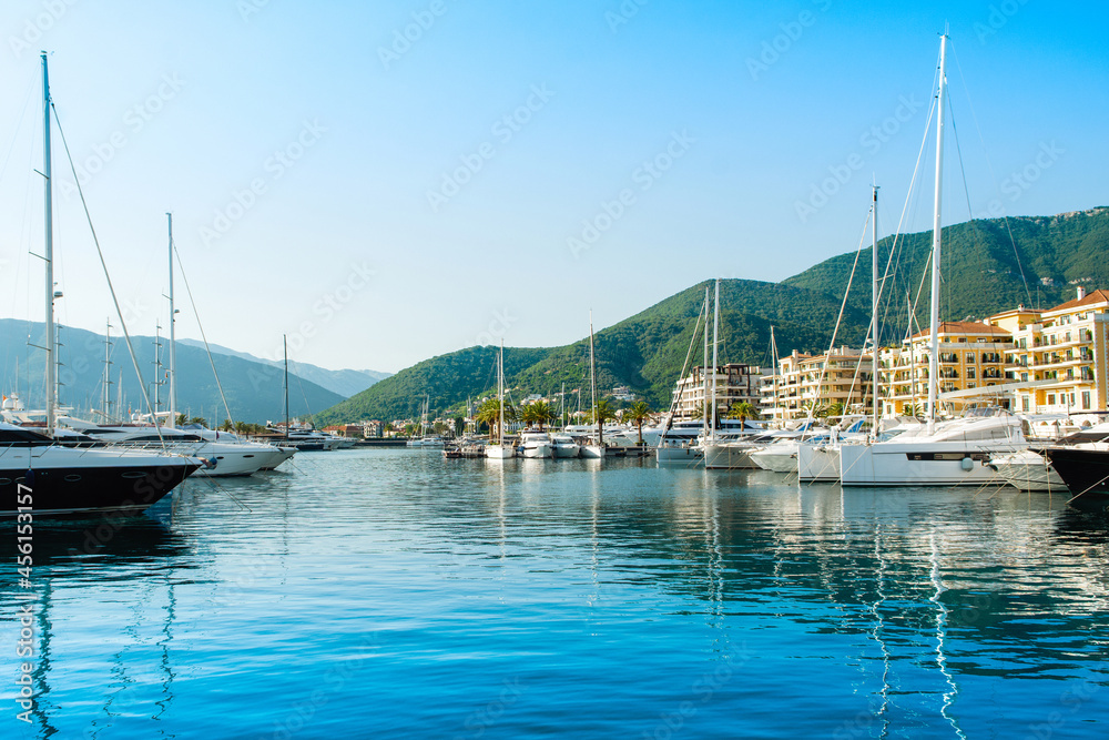 Fototapeta premium Sunset view of the yacht marina in Porto Montenegro