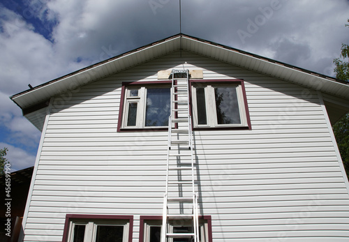 production of external ventilation of a frame house