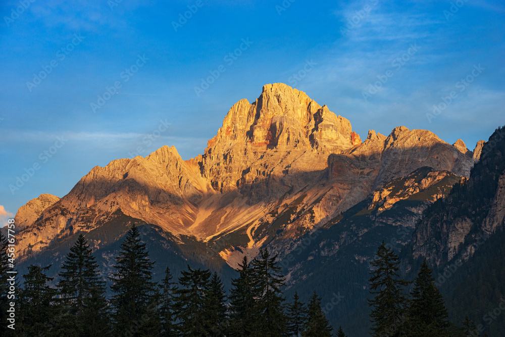 Mountain Peak of Croda Rossa D'Ampezzo or Hohe Gaisl (3146 m.) at sunrise, Dolomites, UNESCO world heritage site, Trentino-Alto Adige and Veneto, Bolzano and Belluno province, Italy, Europe. 