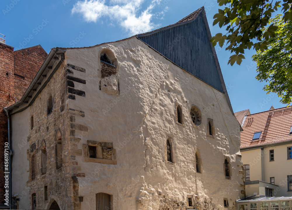 Alte Synagoge (Old Synagogue) one of the best preserved medieval synagogues in Europe, Erfurt, the capital and largest city in Thuringia, central Germany Alte Synagoge (Old Synagogue) one of the best preserved medieval synagogues in Europe, Erfurt, the capital and largest city in Thuringia, central Germany