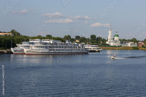Photos Scenic view on Volga river in Tver, Russia.