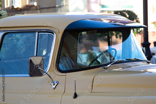 Detail front windshield of an old vintage car. © Chepko Danil