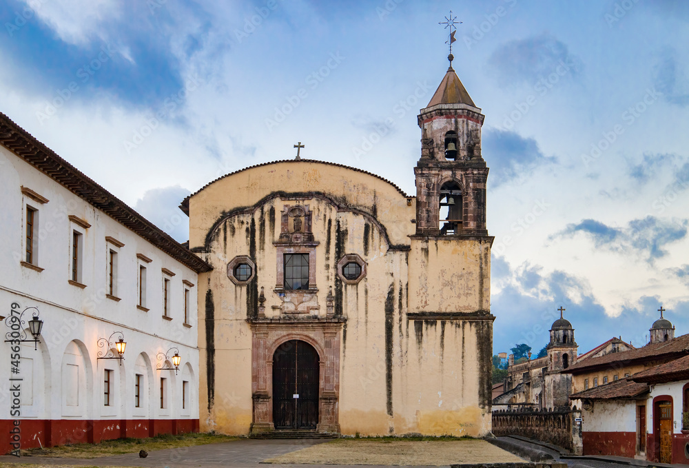 Patzcuaro, ciudad turistica en el estado de Michoacan