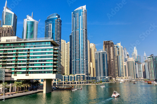 Dubai Marina in a sunny day © Sergii Figurnyi