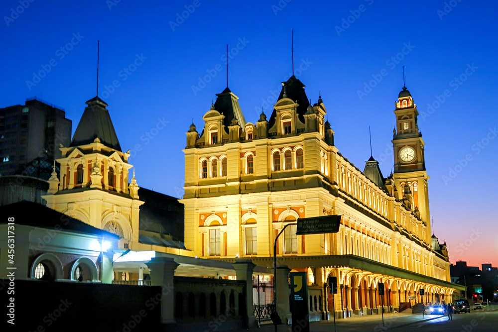 Naklejka premium Edificio de Estação da Luz, São Paulo.
