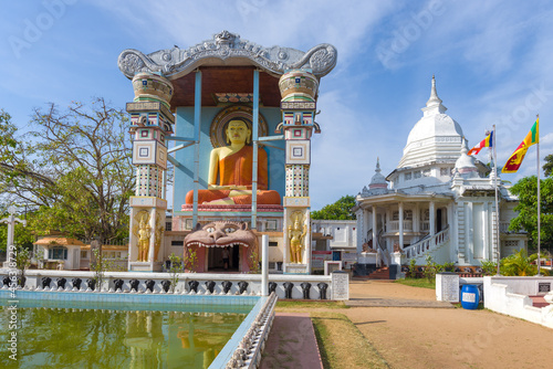 Buddhist temple Bodhirajarama Maha Viharaya (Agurukaramulla Temple), Negombo photo