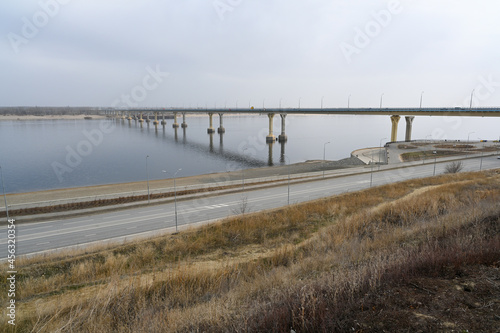 Volgograd bridge across the Volga River  one of the largest transport infrastructure facilities of Russian significance. The  Dancing Bridge .