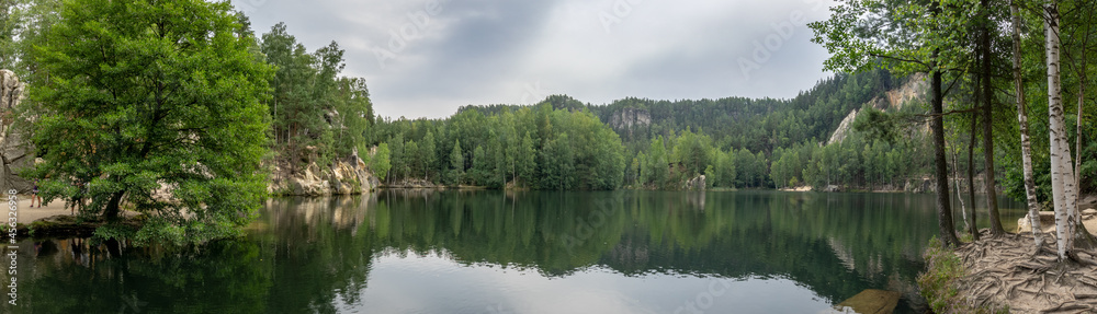 Adršpašské jezioro Piaskownia - obrazy, fototapety, plakaty 