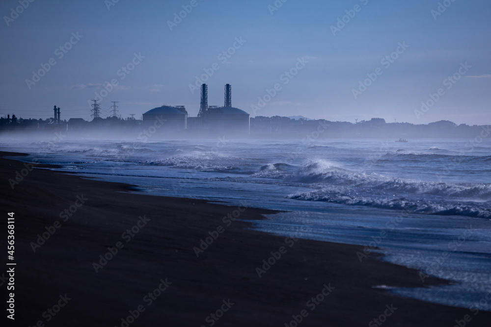 海 海