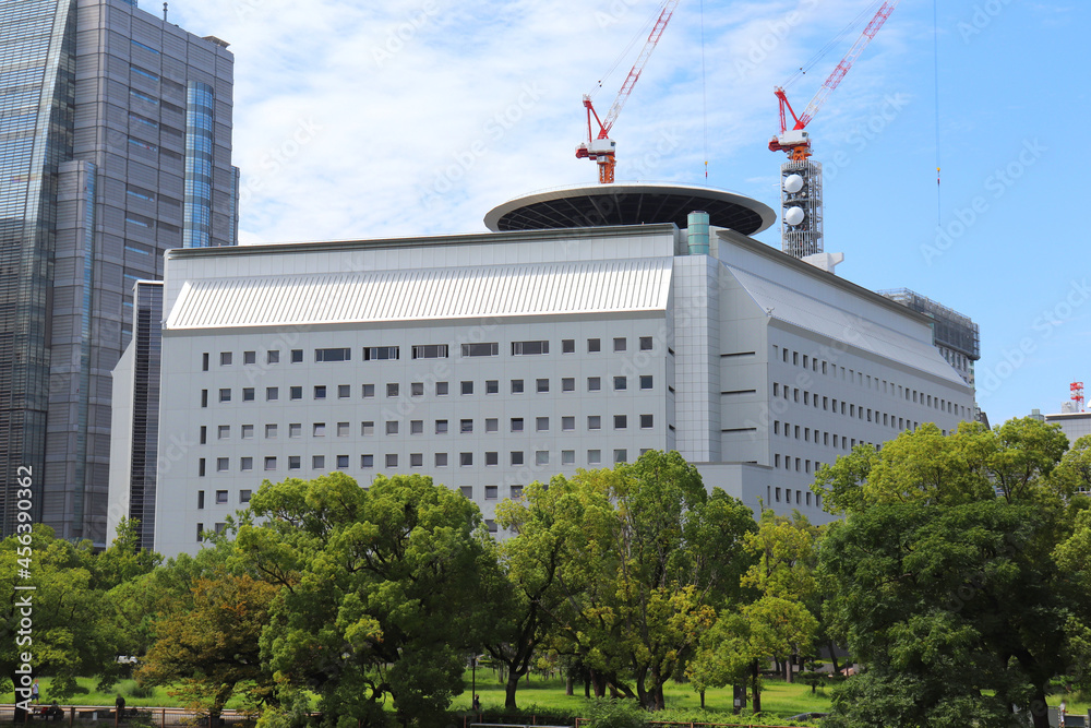 大阪府警察本部（大阪市中央区） / The headquarters building of Osaka Prefectural Police