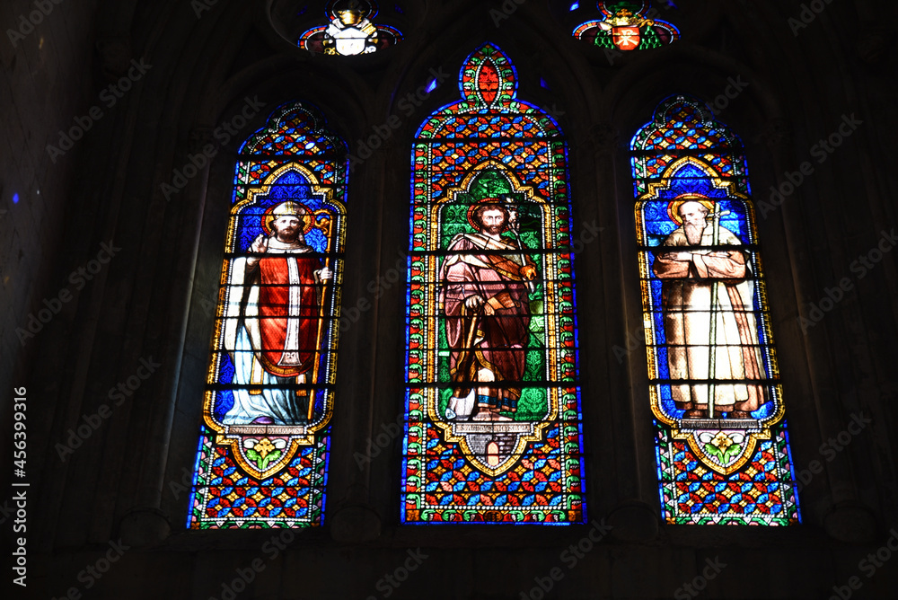 Vitraux de l'église Saint-Maurice à Vienne, France