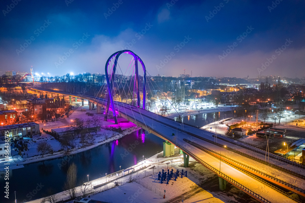 Bridge over Brda river by night. Route in Bydgoszcz. - obrazy, fototapety, plakaty 