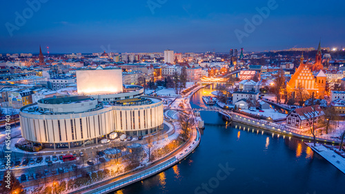 Winter Opera in Bydgoszcz, Poland. Night architecture in Poland © shaiith