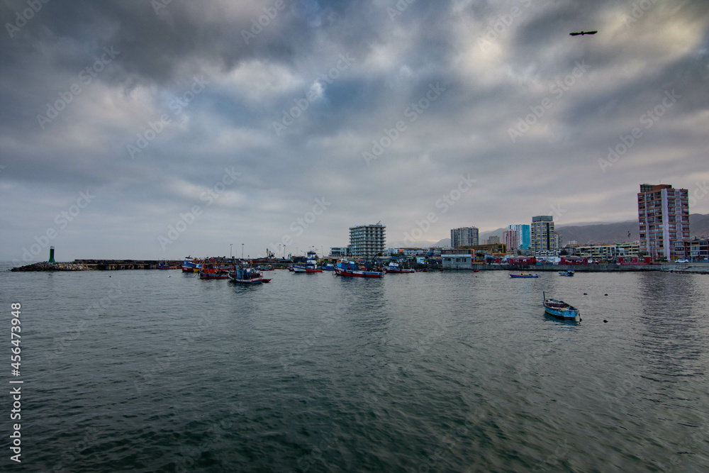 Naklejka premium Puerto antiguo de Antofagasta