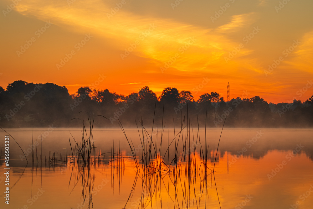 Obraz premium Sunrise on the 