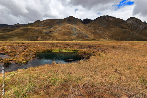 Pumapampa in Pastoruri Glacier, Peru photo