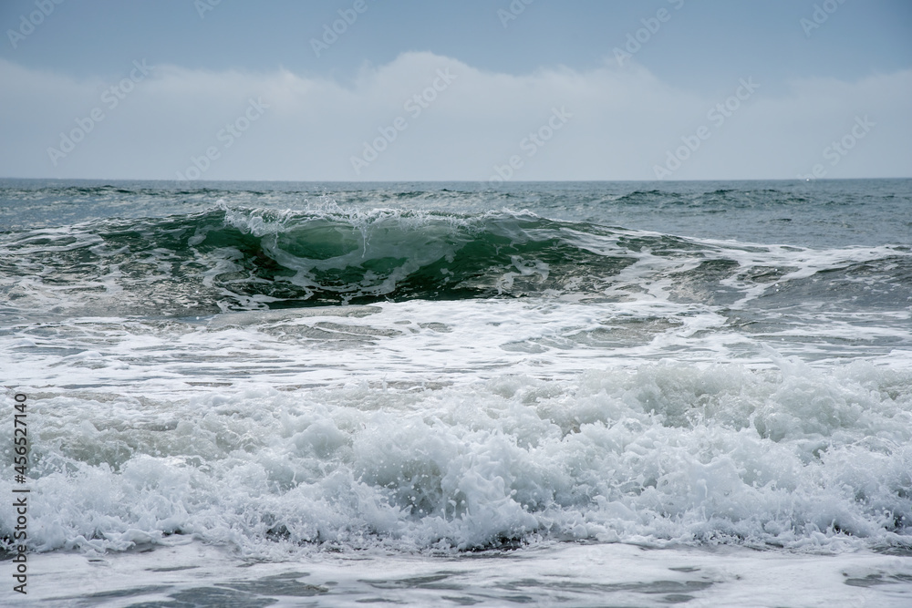 mer vagues corse aleria