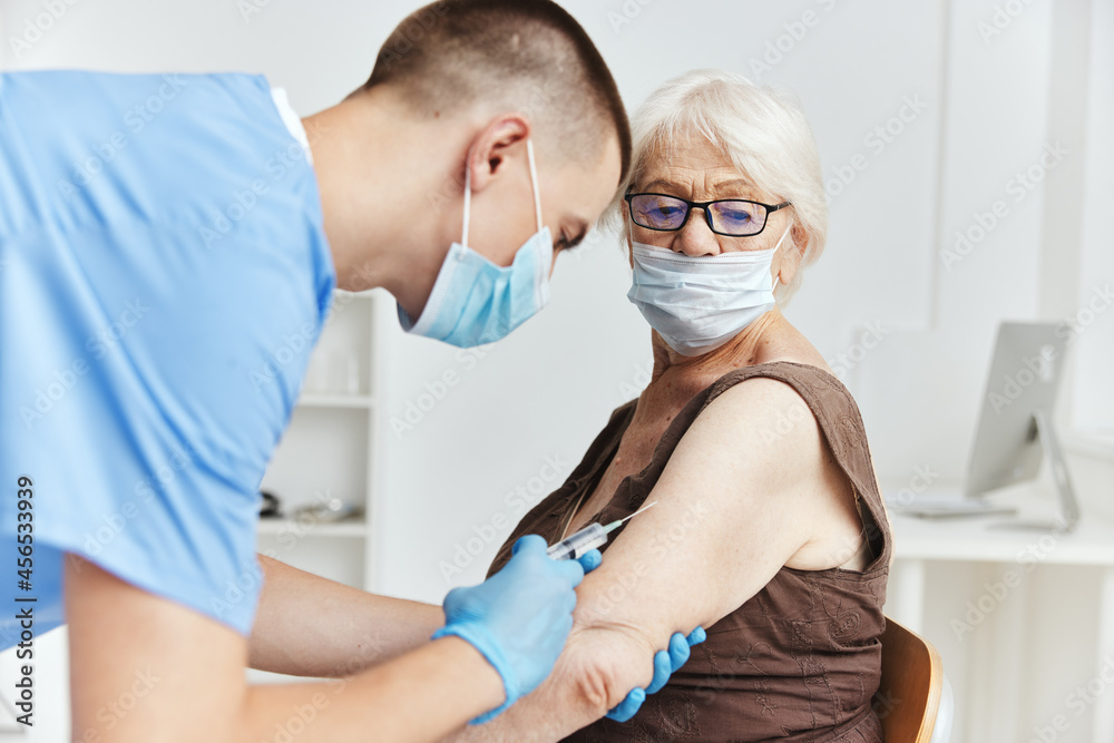 patient and doctor vaccine passport patient treatment patient and doctor vaccine passport patient treatment