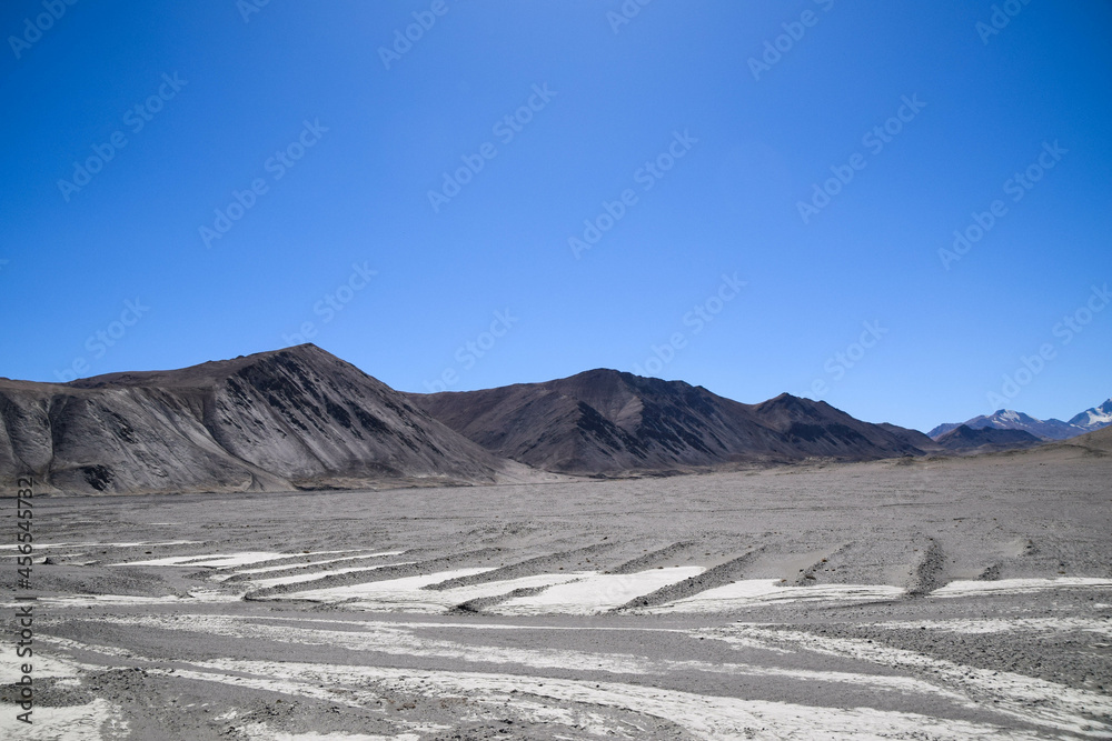 Road trip through the Pamir mountains, Pamir highway