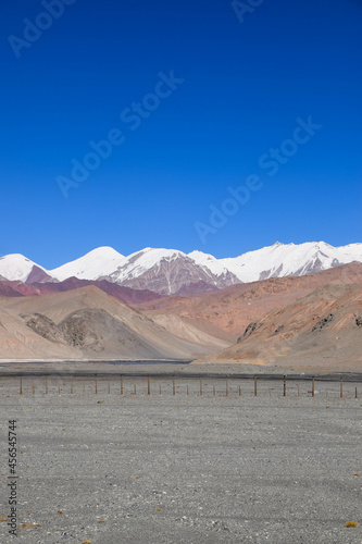 Road trip through the Pamir mountains, Pamir highway