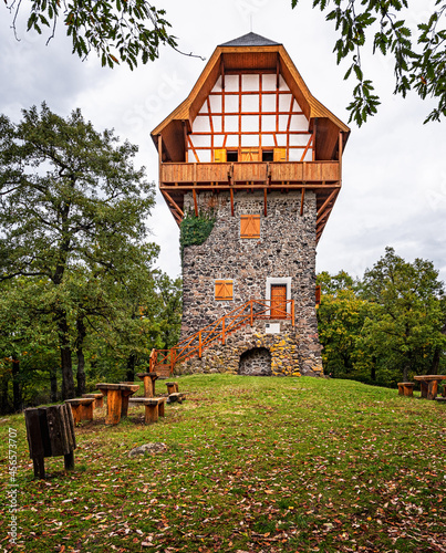 Famous Sasbérc-lookout at B...