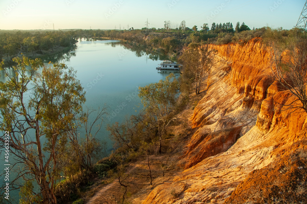  Red Cliffs on the banks of the  Murray river, Victoria Australia.