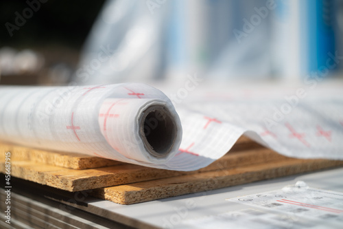 Vapor barrier film for restricting the passage of wet roof structure