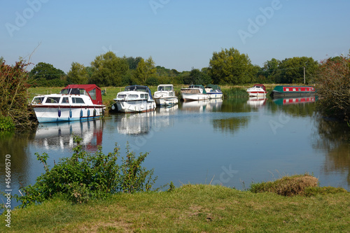 Boats moored on the River Thames at Lechlade, Lechlade-on-Thames, Cotswolds, Gloucestershire, England, United Kingdom, Europe