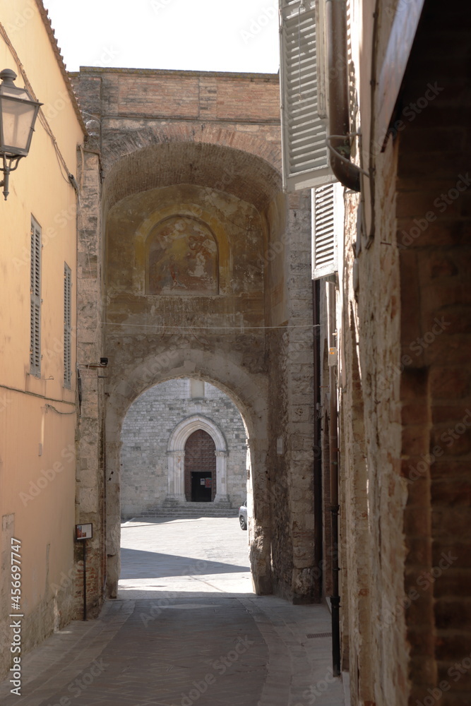 Porta del borgo di San Gemini, Umbria