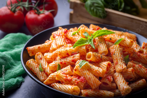 Penne pasta with tomato sauce