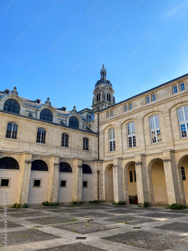 Cour Mably à Bordeaux, Gironde