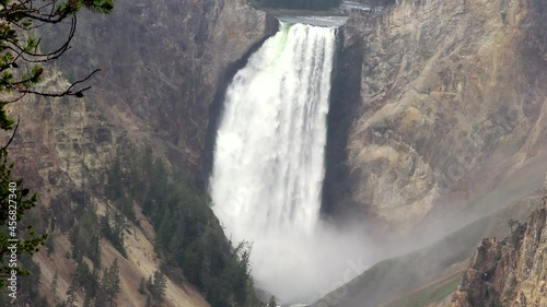 Wyoming Yellowstone National Park  A view of the Lower Falls on the Yellowstone river in the canyon