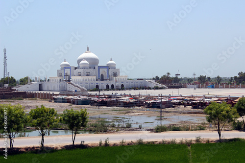 Wallpaper Mural Bhutto Family Mausoleum Pakistan. Torontodigital.ca