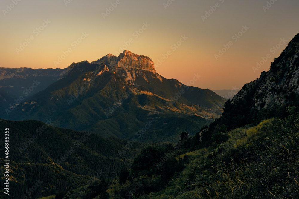 view of the sunset in the mountains view of the sunset in the mountains