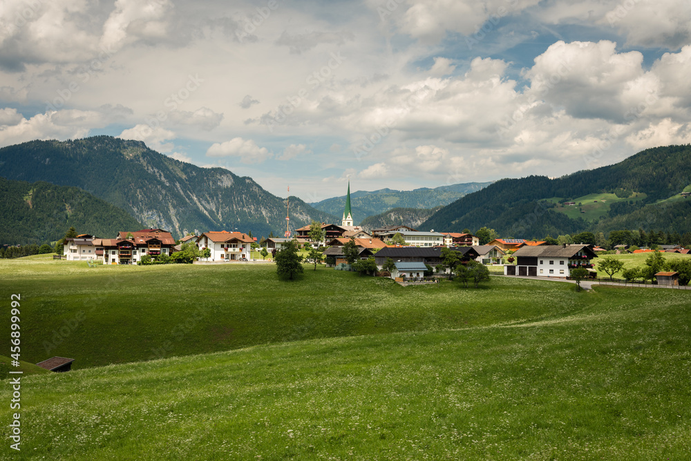 Obraz premium Nature landscape of the village of Brandenberg among the alpine mountains, Tyrol, Austria