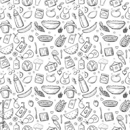 Different baby food. Hand drawn organic food for kids  seamless pattern. Fresh vegetables  fruits. Doodle of kids nutrition on white background. Jars  bottles with children meal.
