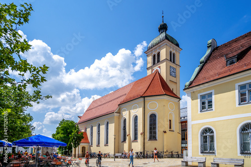 Frauenkapelle und Marktplatz, Marktoberdorf, Bayern, Deutschland 