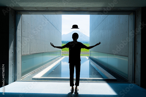 植田正治写真美術館　人のシルエット