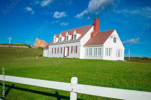 MAISON A PERCE QUEBEC GASPESIE CANADA photo