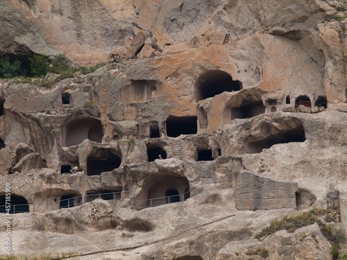Vardzia cave city