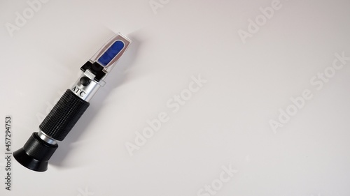 Refractometer, tool for making wine or beer