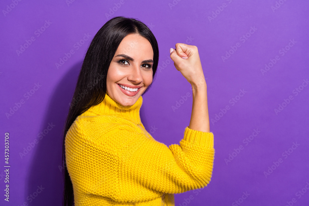 Profile photo of charming cheerful person arm flex show biceps toothy smile isolated on violet color background Profile photo of charming cheerful person arm flex show biceps toothy smile isolated on violet color background