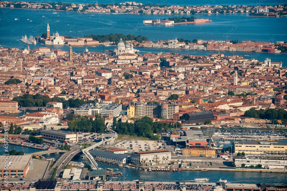 Vista aérea de la antigua ciudad de Venecia