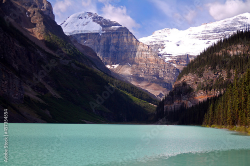 The majestic glacier on top of the turquoise water of Lake Louise