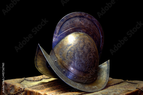 Yelmo español
spanish helmet