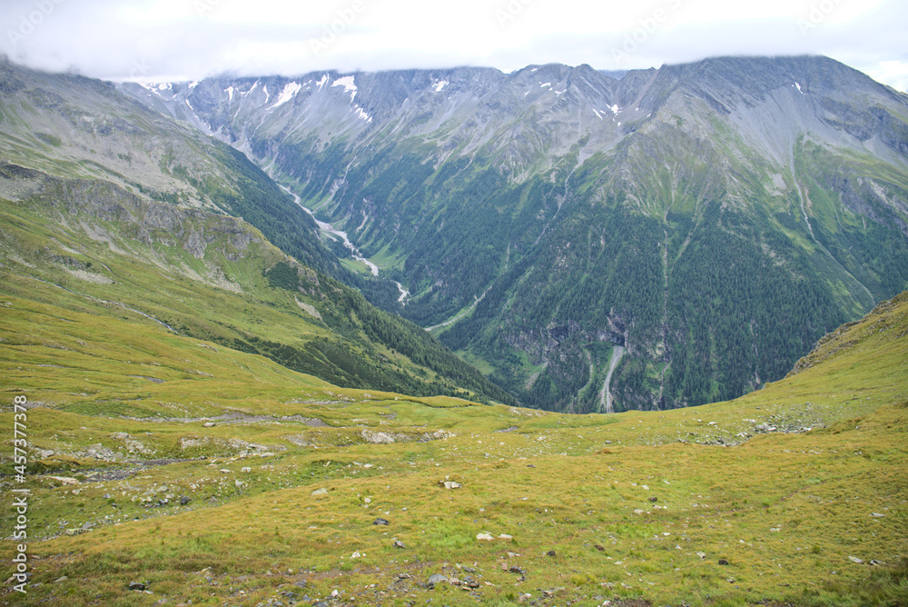Fototapeta premium Summer Alps on a cloudy day
