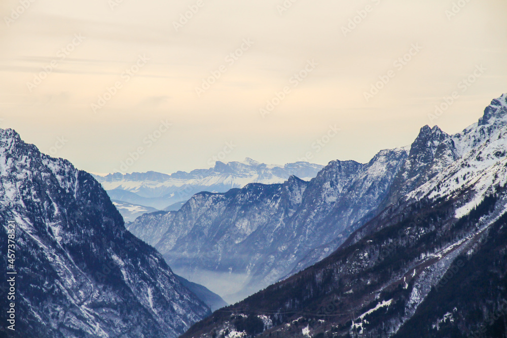 Alpe d’Huez winter mountain scape, horizontal format