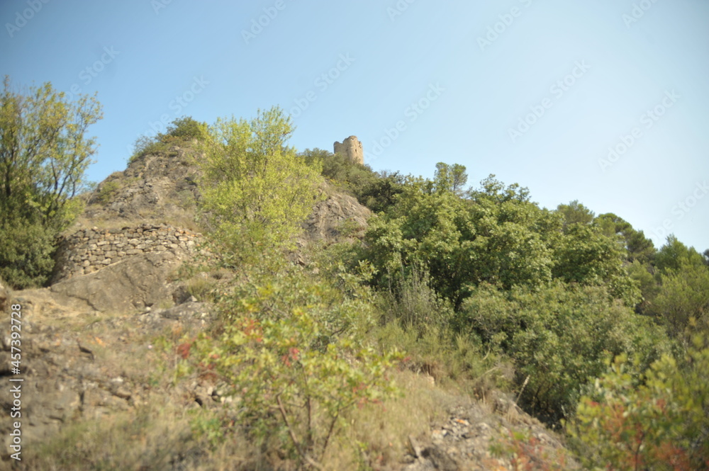ballade en pays cathare pres de carcassonne dans le sud de la france 11 a limousis et lastours dans l'Aude ballade en pays cathare pres de carcassonne dans le sud de la france 11 a limousis et lastours dans l'Aude