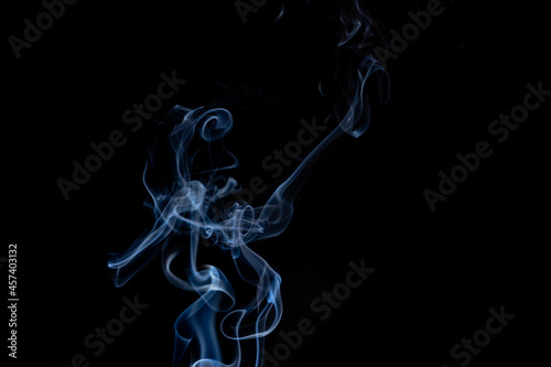 Smoke on black patterns backgrouond